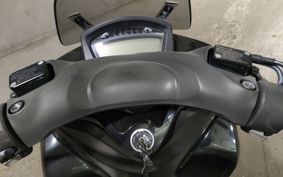 YAMAHA TRICITY 125 SE82J