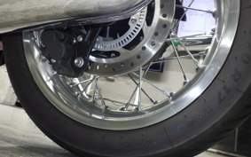 TRIUMPH BONNEVILLE T120 2025