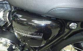 TRIUMPH BONNEVILLE T120 2019