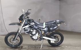 KAWASAKI D-TRACKER LX250E