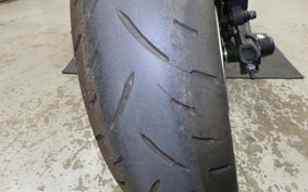 KAWASAKI ZX-25R 2000 ZX250E