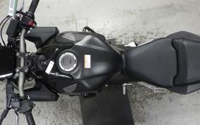 HONDA CB650R E-Clutch 2025 RH17