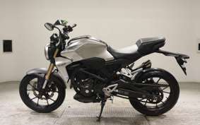 HONDA CB250RA 2016 MC52