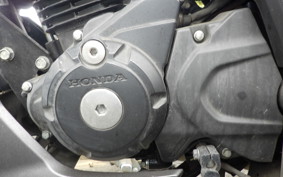 HONDA CB200X