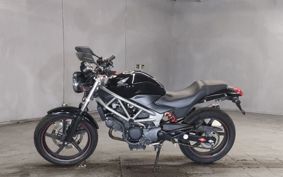 HONDA VTR 250 MC33