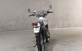 SUZUKI DJEBEL200 SH42A