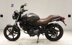 HONDA VTR 250 Gen. 2 2015 MC33