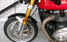 TRIUMPH THRUXTON 1200 R 2016 DAD72H
