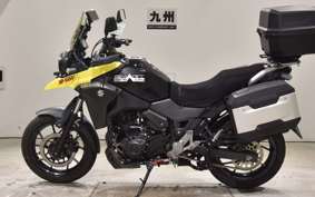 SUZUKI Vｽﾄﾛｰﾑ250A