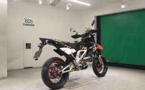 APRILIA SXV550 2006