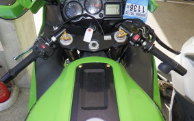 KAWASAKI ZX 1200 NINJA R 2003 ZXT20B