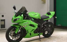 KAWASAKI NINJA ZX-6R 2010