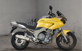 YAMAHA TDM900 RN08