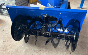 YAMAHA  SNOW BLOWER  MACHINE 