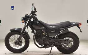 YAMAHA TW225 DG09J