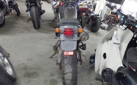 YAMAHA TW225 2000 DG09J