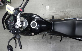 SUZUKI GSR250