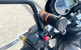 SUZUKI GSR750 2013 C5112