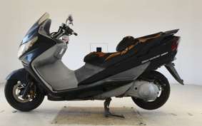 SUZUKI SKYWAVE 250 (Burgman 250) S 2 2002 CJ43A