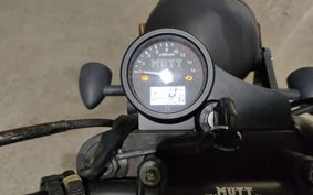 OTHER  MAT A YELLOW  MANY 250 ..