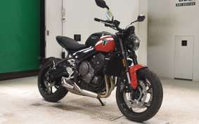 TRIUMPH TRIDENT 660 2026