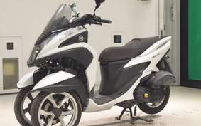 YAMAHA TRICITY 125 SE82J