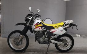 SUZUKI DR250R SJ45A