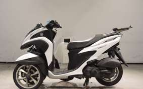 YAMAHA TRICITY 125 SE82J