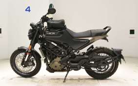 HUSQVARNA SVARTPILEN 401 2023
