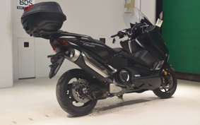 YAMAHA T-MAX 530 DX 2018 SJ15J