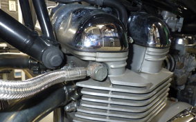 TRIUMPH BONNEVILLE T100 2007