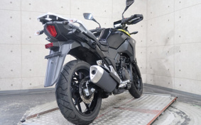 SUZUKI STROM 250 DS11A