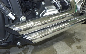 HARLEY FLSTFB 1580 2011