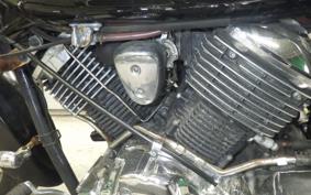 YAMAHA DRAGSTAR 1100 CLASSIC 2004 VP13J