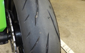 KAWASAKI NINJA ZX-6R 2010