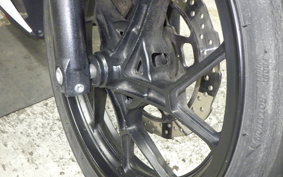 SUZUKI GSX250 R