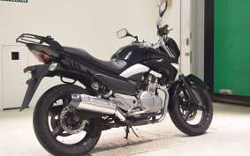 SUZUKI GSR250 2026
