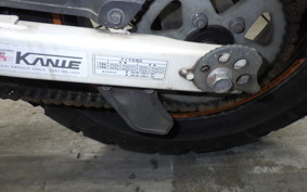 YAMAHA TW225 2004 DG09J