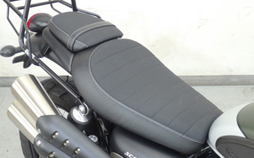 TRIUMPH  TRIUMPH  STREET  SCRAMBLER  2020 DAD78G