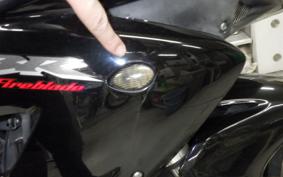 HONDA CBR1000RR 2004 SC57