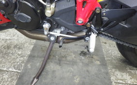 DUCATI STREETFIGHTER S 2013