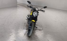DUCATI  DUCATI  SCRAMBLER  ICON  K102JA
