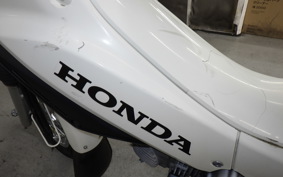 HONDA ｸﾛｽｶﾌﾞ50 2003 AA06