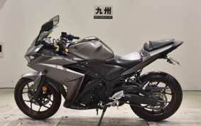 YAMAHA YZF-R25 RG10J