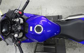 SUZUKI GSX250RA 2001