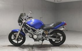 HONDA VTR 250 MC33