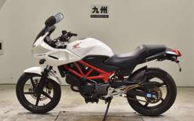 HONDA VTRF250 MC33