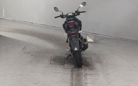 SUZUKI GSX-S125 DL32B