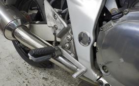 SUZUKI BANDIT 1200 S 2004 GV77A