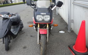YAMAHA FZ750 1986 1FM